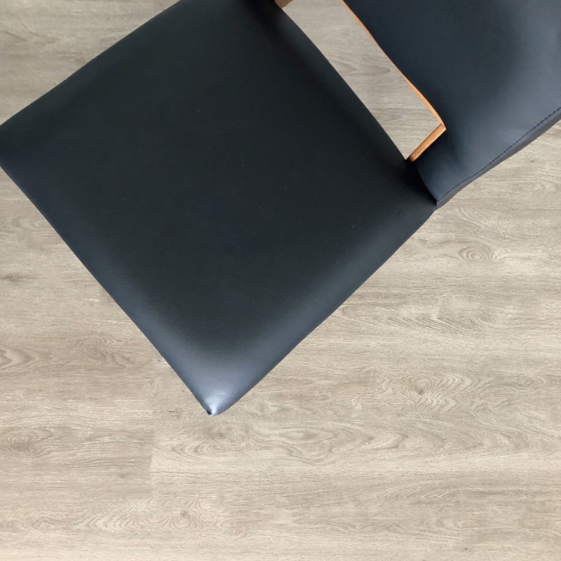 Piso Vinílico Graddus SPC Click Cinza Clássico 5mm x 22,86cm x 122,00cm